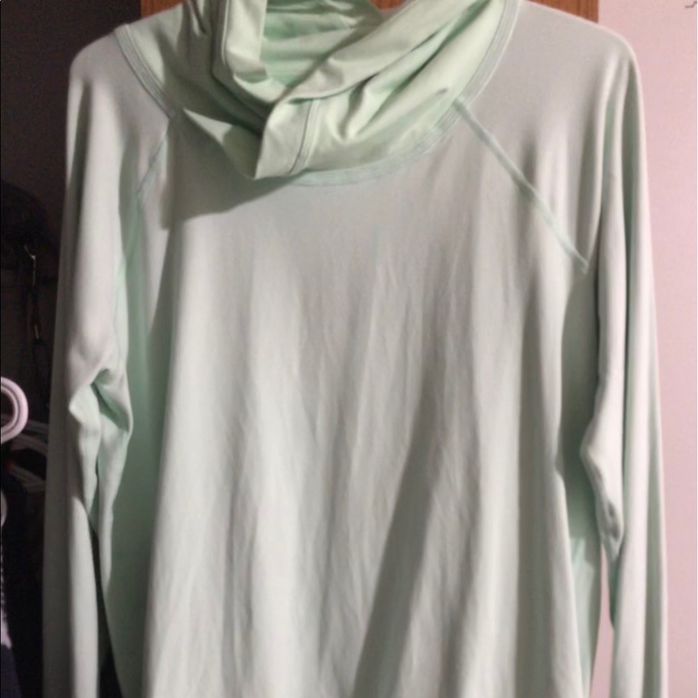 Lululemon healthy hearth pullover size 4 mint